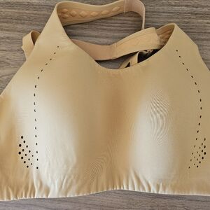 Lululemon air support bra 32DD/ 32E